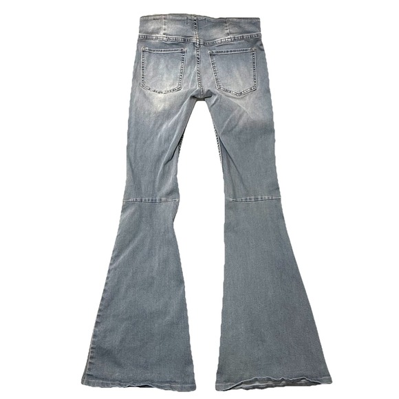 Free People We The Free Jayde Flare Jeans Ridge Gray Size 28 - Picture 2 of 11